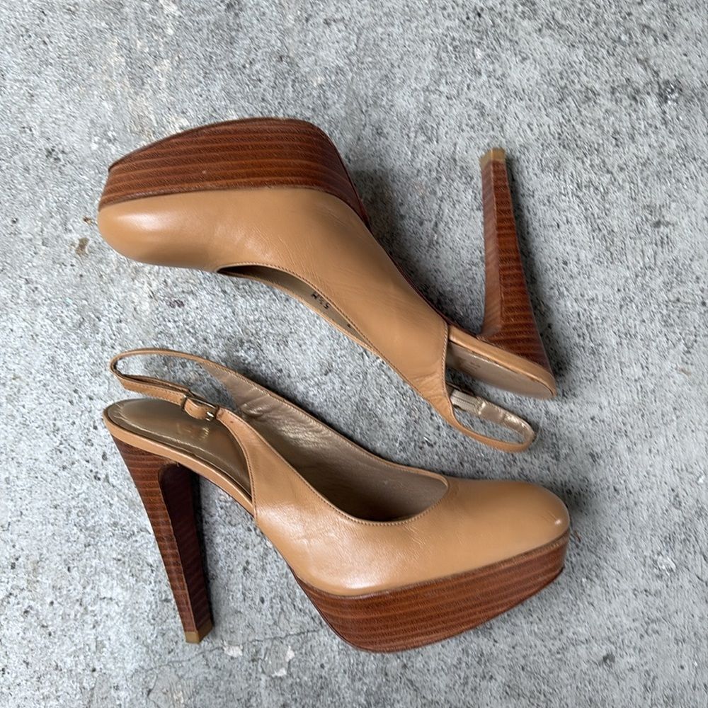 Stuart Weitzman platform sling backs - Picture 3 of 9